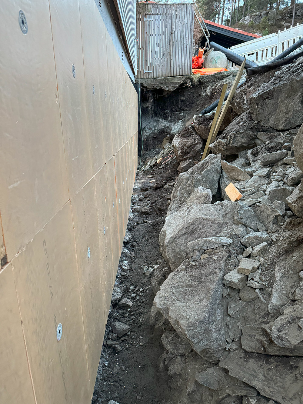 drenering rundt hus, bergen